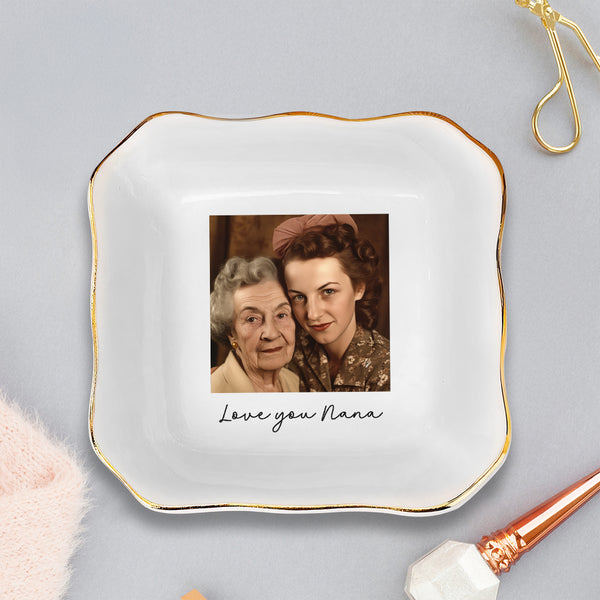 Mothers Day Gifts for Mom, Custom Photo Trinket Tray, Mom Photo Trinket Tray, Custom Ring Dish with Picture, Gift for Mom, Grandma Gifts VTM1316BQT