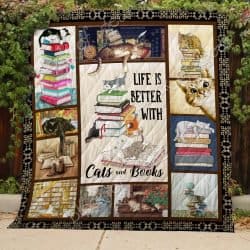 Life Is Better With Cats And Books Quilt Geembi™