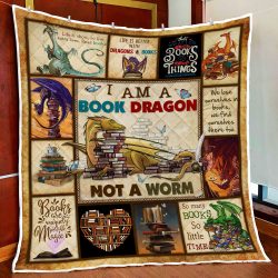 I Am A Book Dragon  Quilt Blanket Geembi™