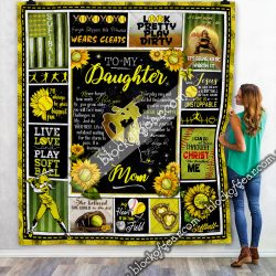 My Daughter, Follow Your Dreams Believe In Yourself, Love Mom, Softball  Quilt Blanket  Geembi™