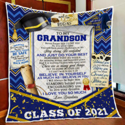 To My Grandson. Class Of 2021 Graduation Quilt Blanket Geembi™