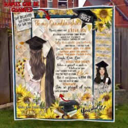 Personalized Graduation For Girl. For Daughter, For Granddaughter, Graduation Senior Class Of 2022 Sunflower Quilt Blanket TPT21QCT
